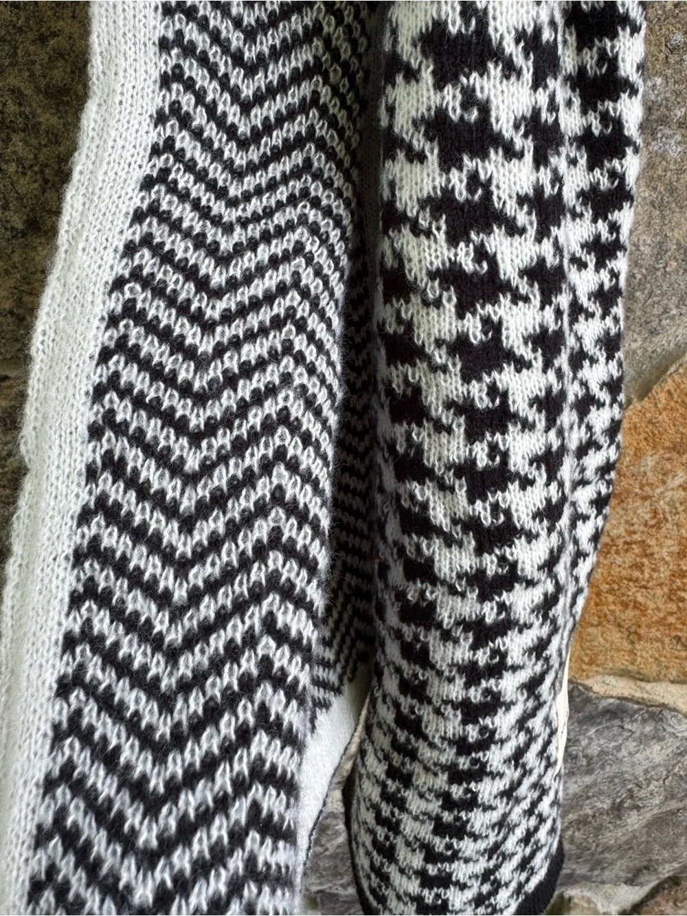 Black & White Houndstooth and Chevron Knit Scarf Preppy Old Money